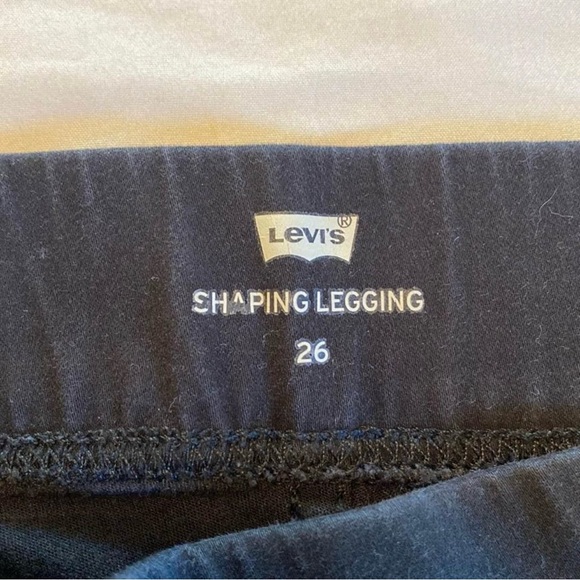 Must bundle shaping leggings size waist 26 - Picture 4 of 5